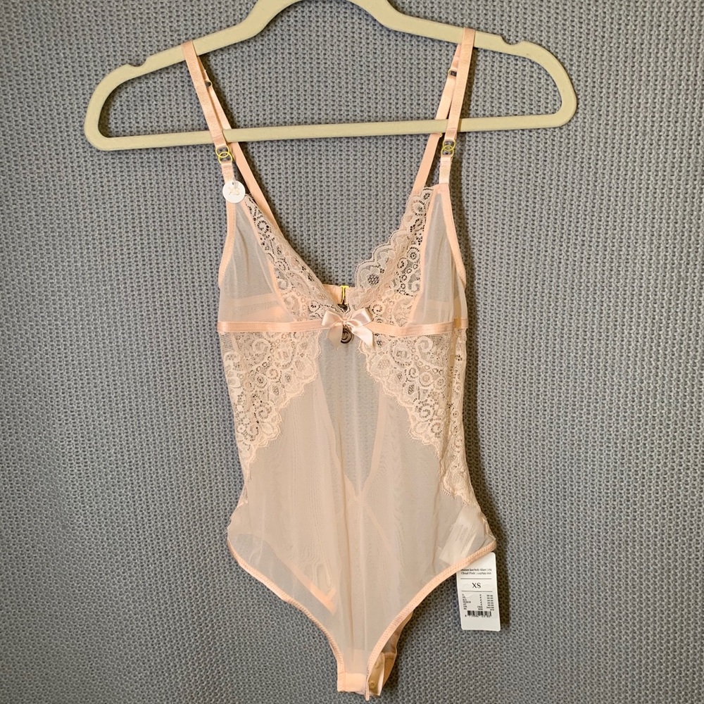 💝NWT Cloud Pink Lace Teddy hunkemoller Doutzen’s